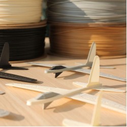 فیلامنت PolyLite™ LW-PLA برند Polymaker سفید شیری 1.75mm فیلامنت PolyLite™ LW-PLA برند Polymaker سفید شیری 1.75mm